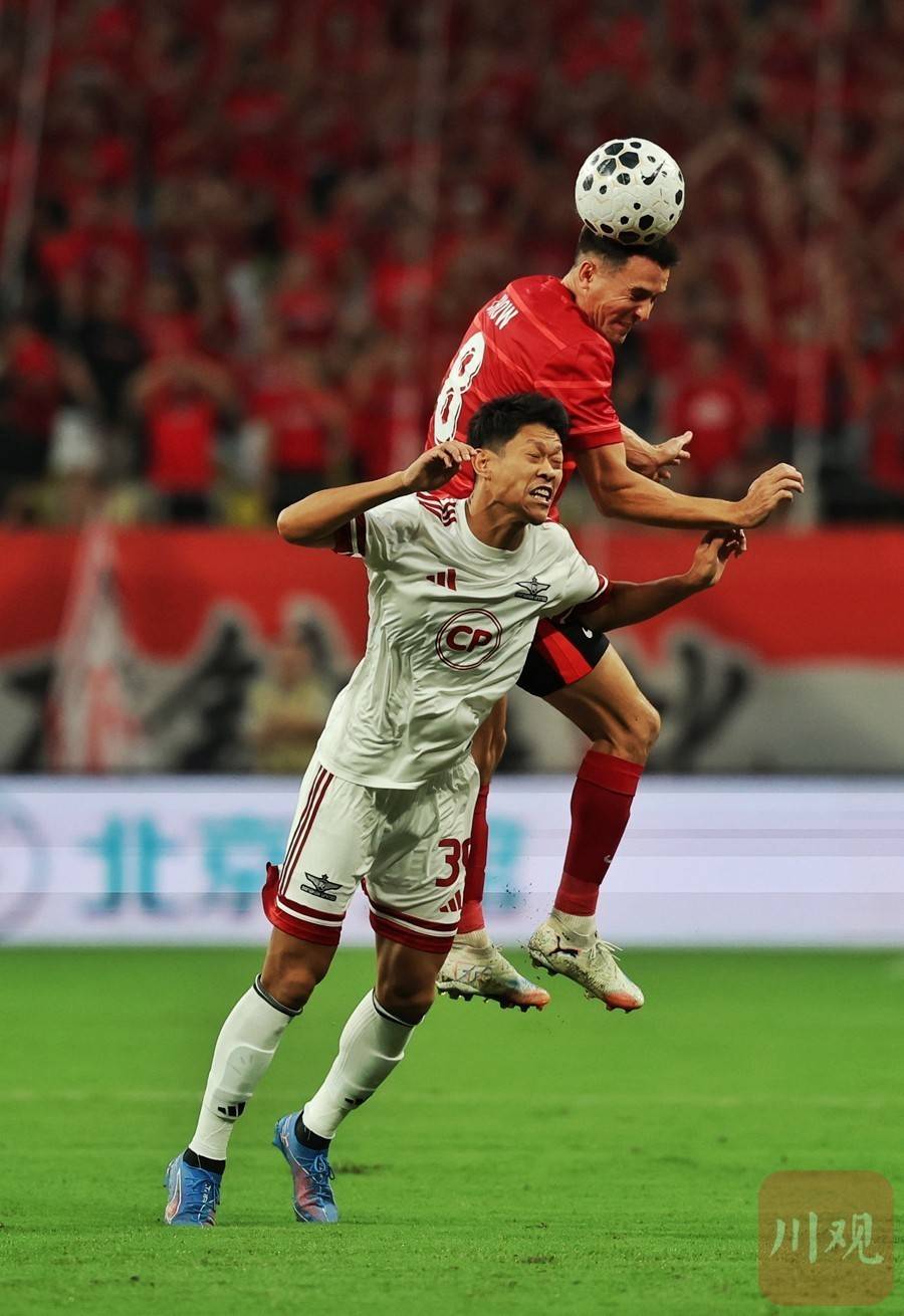 里程碑夜！成都蓉城刷新队史纪录，NBA总决赛今晨刷纪录，管理层满意，控场能力受关注的简单介绍