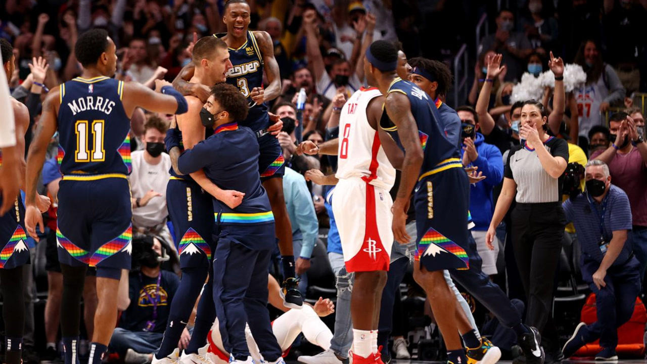 九游网页登录 -菲尼克斯太阳训练开放日；转会期绝杀压哨引欢呼；葡超在即；年轻球员得到机会的简单介绍