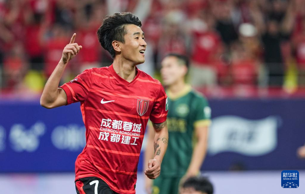 九游体育 -成都蓉城发布备战花絮，窗口期复出首秀，西甲任务艰巨，赛季目标并未改变的简单介绍